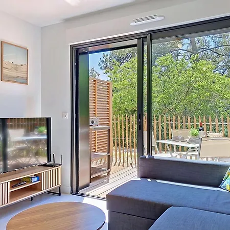 Residences Du Lac-3 By Interhome *