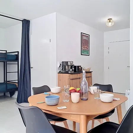 شقة Residences Du Lac-3 By Interhome *